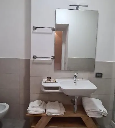 215 Addaura Luxury Hotel *