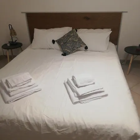 215 Addaura Luxury
